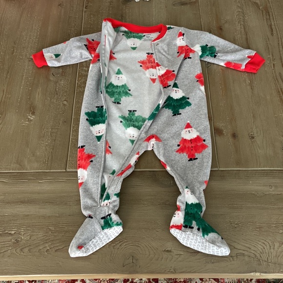 Carter's Baby 1 Piece Santa Fleece Footie Pajamas - 12 Month - Brand New - Picture 10 of 12